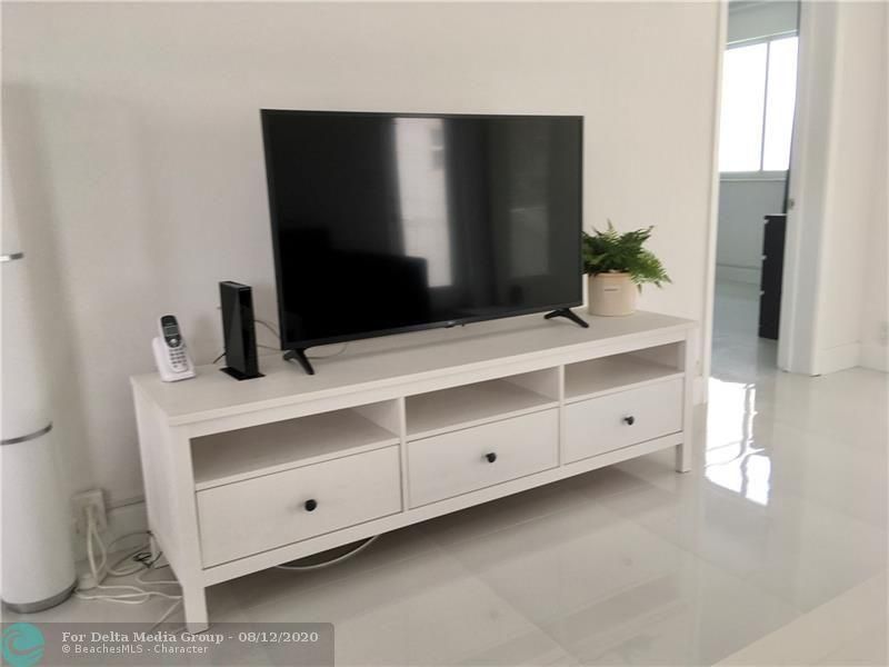 500 SE 21st Avenue, Unit Villa 10, Deerfield Beach, FL 33441 Photo