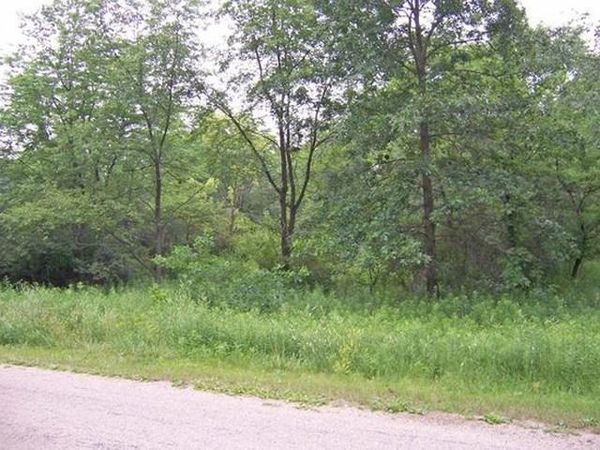 811 Cottonwood Court, DIXON, IL 61021