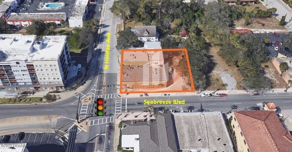 201 Seabreeze Boulevard, Unit 207, Daytona Beach, FL 32118 Photo