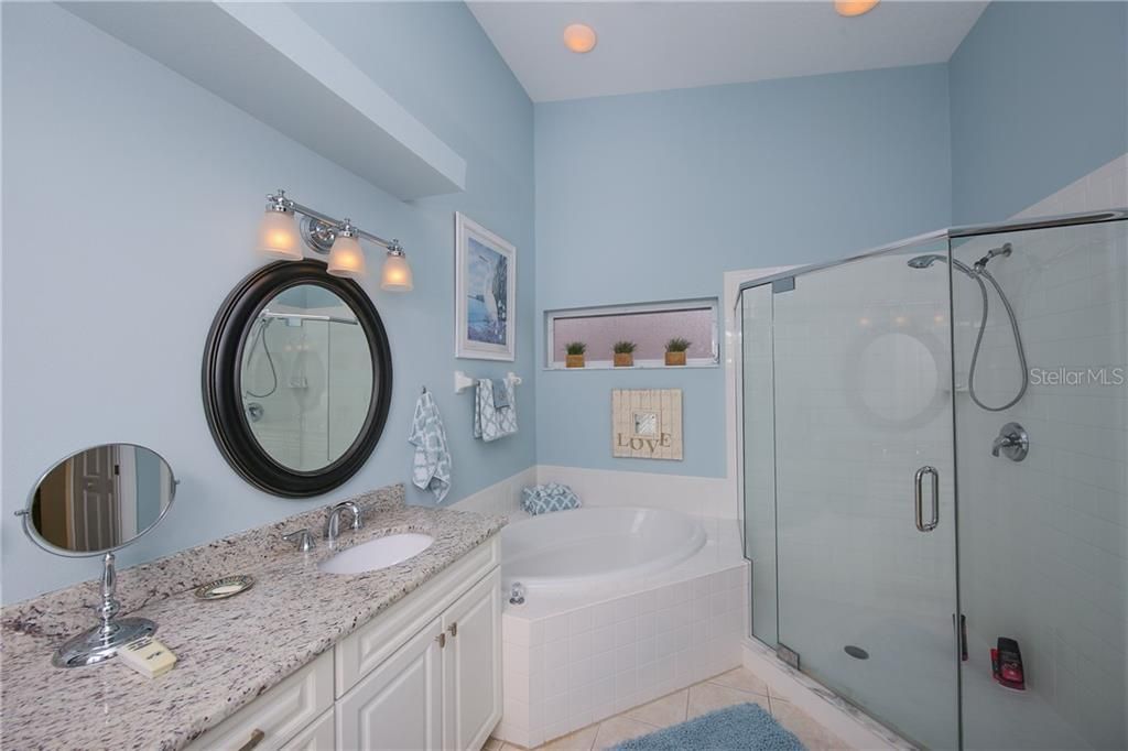 5330 Hyland Hills Avenue, Unit 2321, Sarasota, FL 34241 Photo