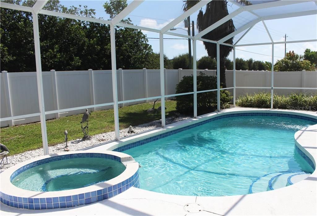 4668 56th Terrace E, Bradenton, FL 34203 Photo