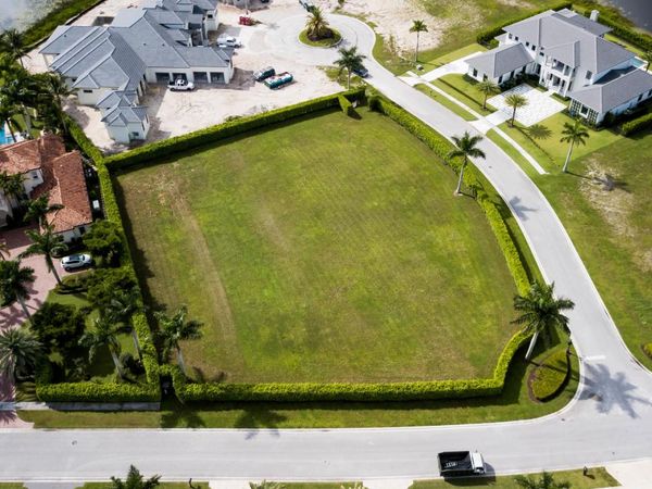 12518 Cypress Island Way, Wellington, FL 33414