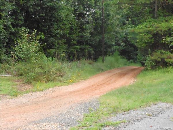 7950 Mocassin Drive, Sherrills Ford, NC 28673