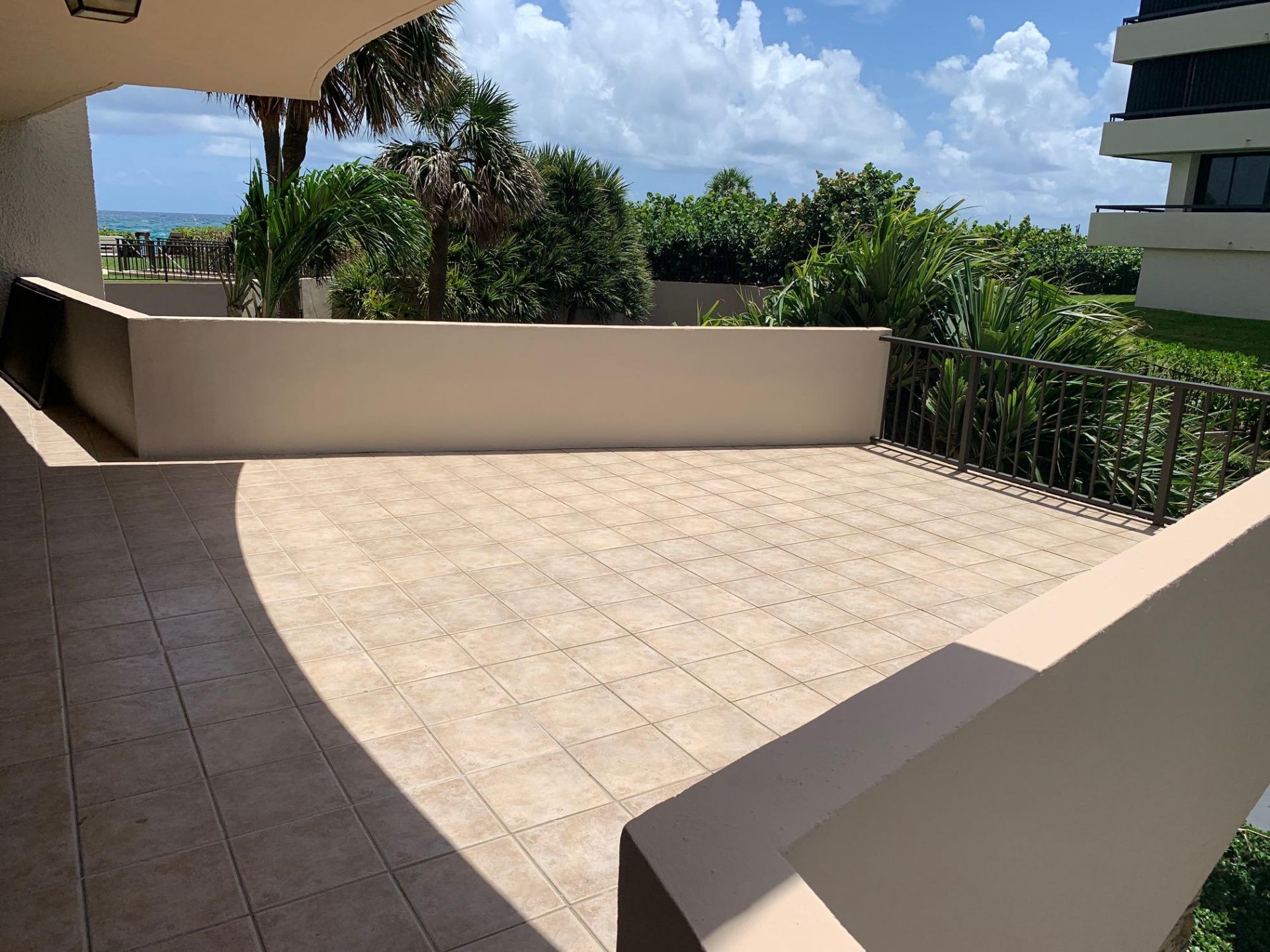 4200 N N. Ocean Drive, Unit 103, Riviera Beach, FL 33404 Photo