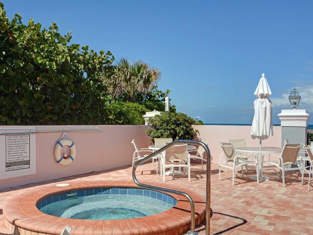 8830 S Sea Oaks Way, Unit 101, Vero Beach, FL 32963 Photo