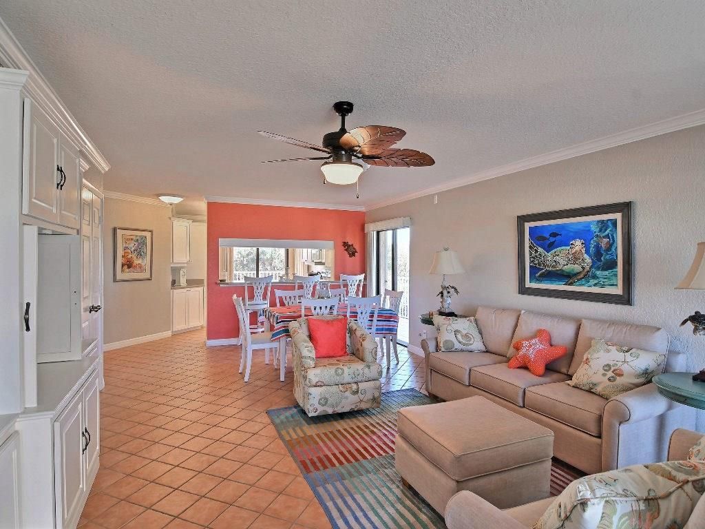 8830 S Sea Oaks Way, Unit 101, Vero Beach, FL 32963 Photo