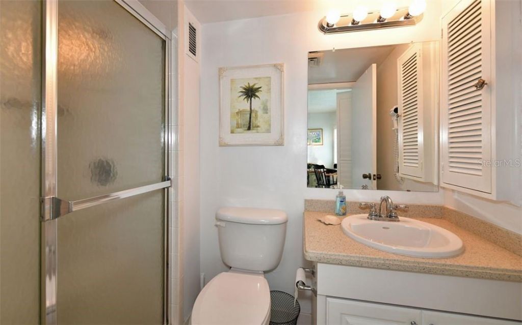 1250 N Portofino Drive, Unit M301, Sarasota, FL 34242 Photo