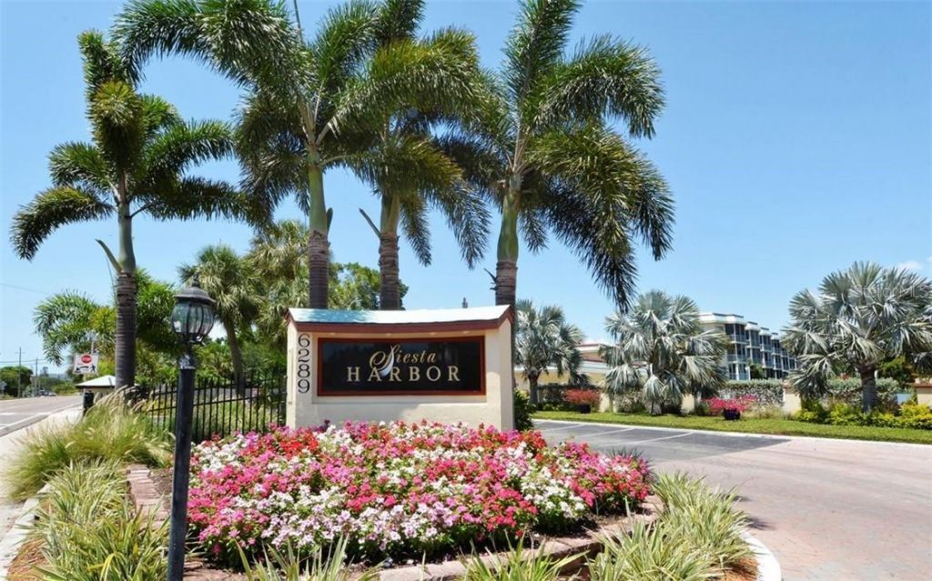 1250 N Portofino Drive, Unit M301, Sarasota, FL 34242 Photo