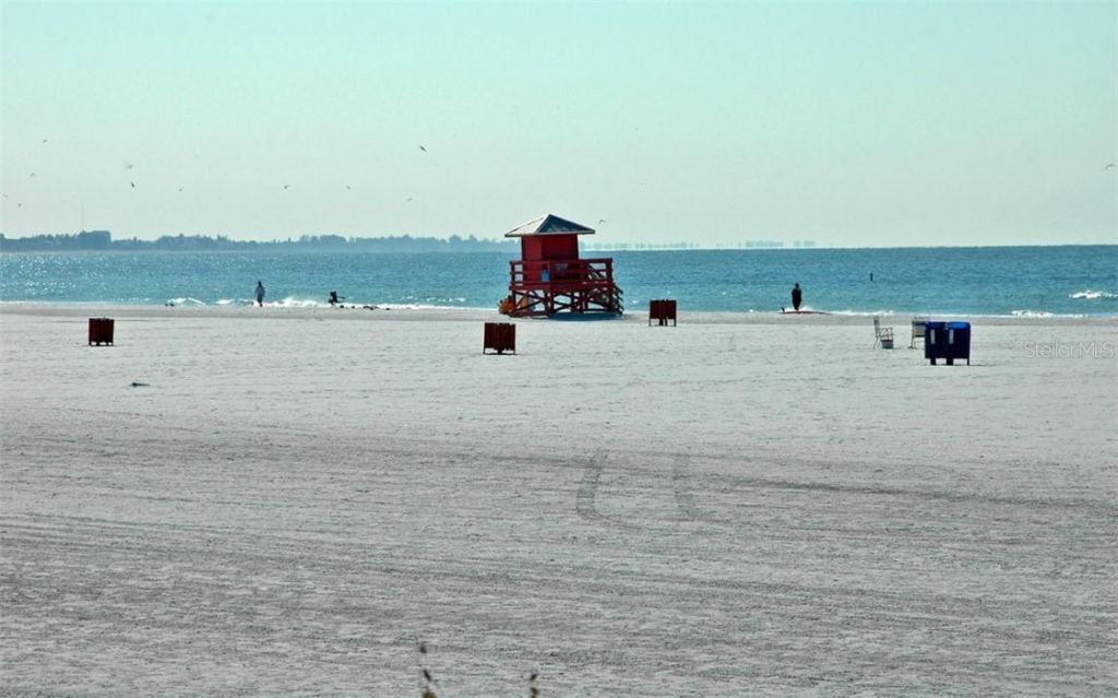 1250 N Portofino Drive, Unit M301, Sarasota, FL 34242 Photo