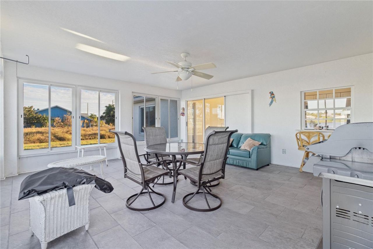 6460 Blueberry Drive, Englewood, FL 34224 Photo