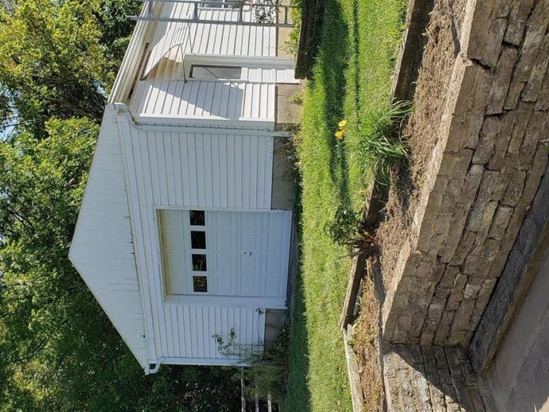 209 Burton Road, Middletown, OH 45044 Photo 3