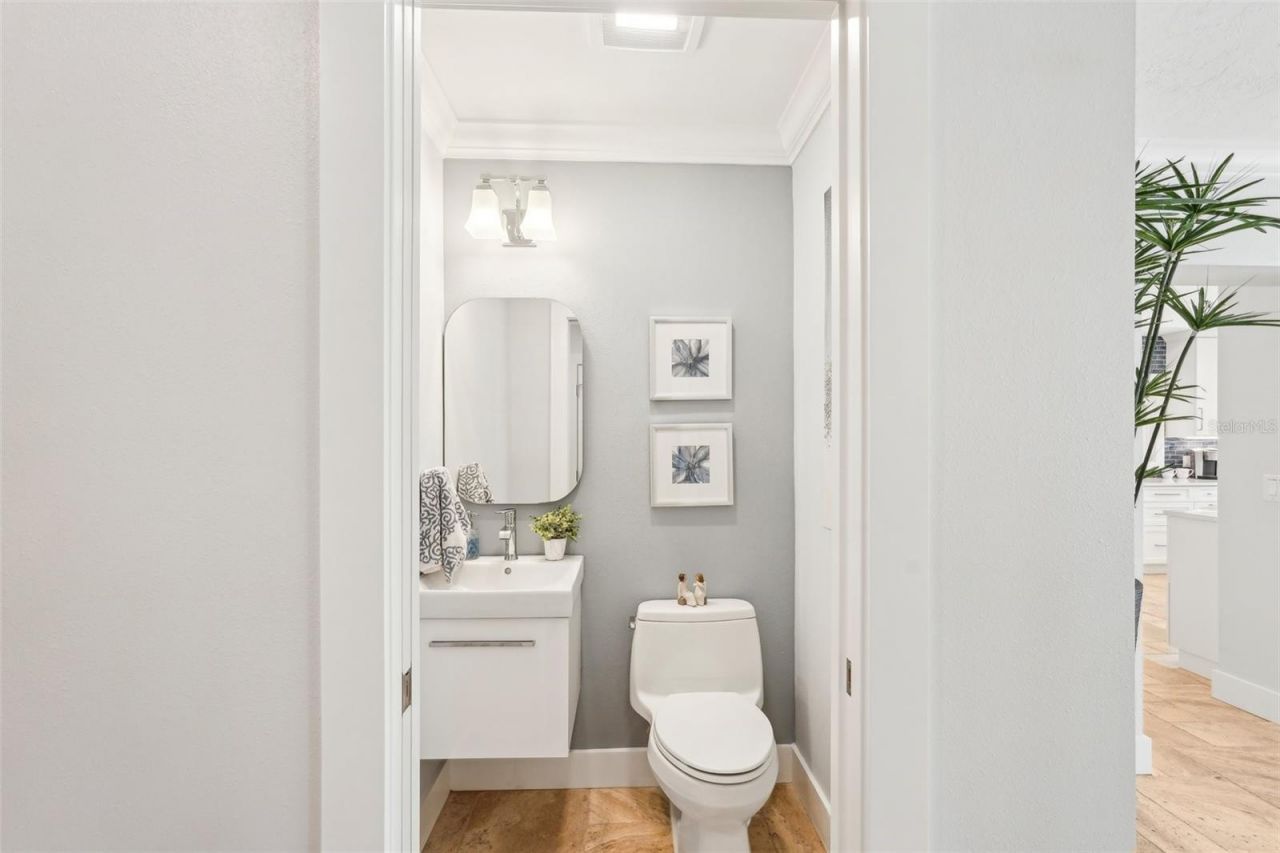 85 S Polk Drive, Sarasota, FL 34236 Photo