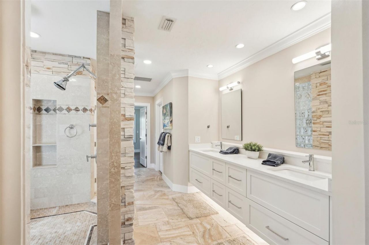 85 S Polk Drive, Sarasota, FL 34236 Photo