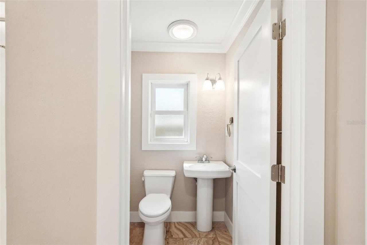 85 S Polk Drive, Sarasota, FL 34236 Photo