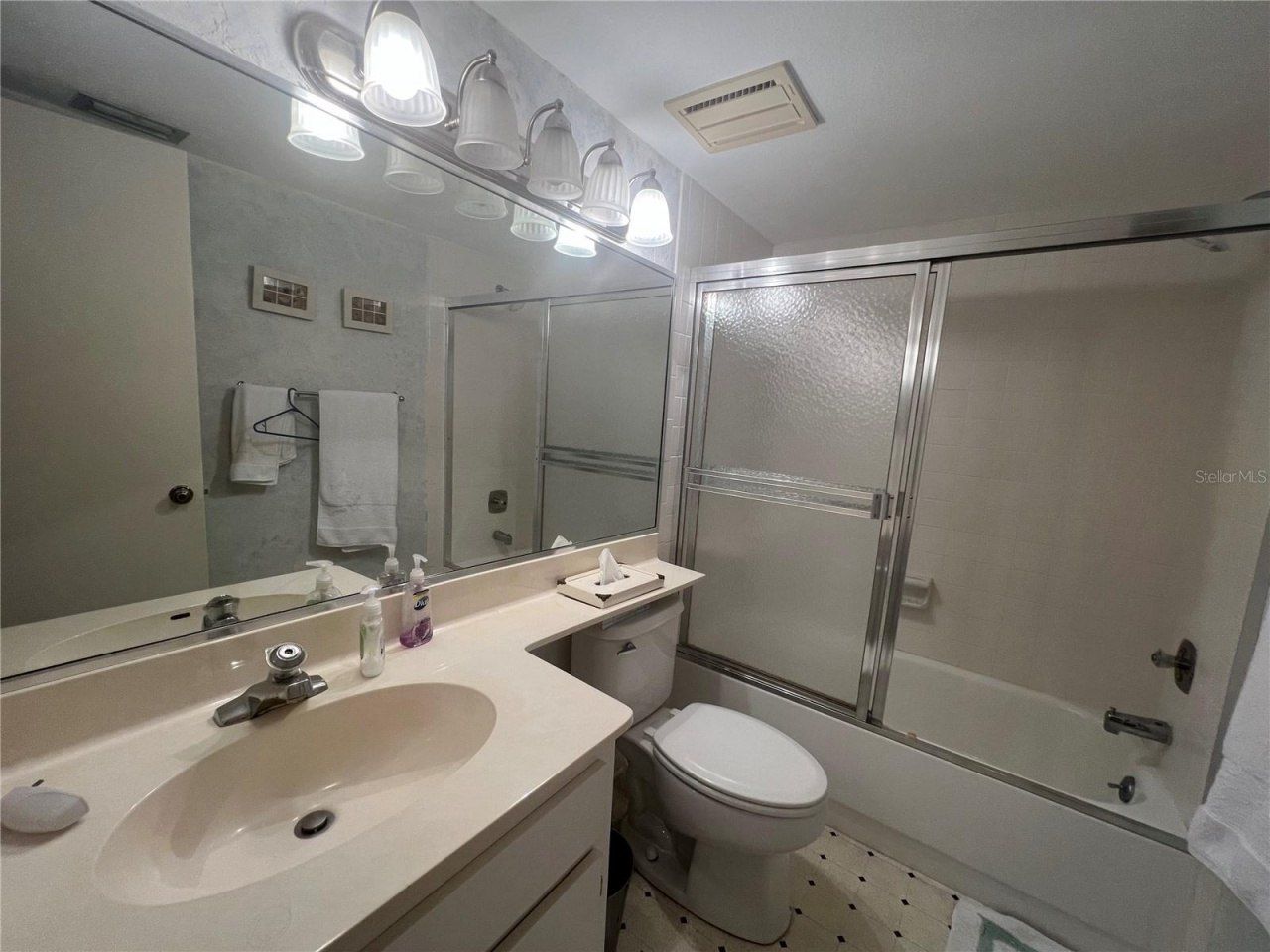 338 Cerromar Way N, Unit 4, Venice, FL 34293 Photo