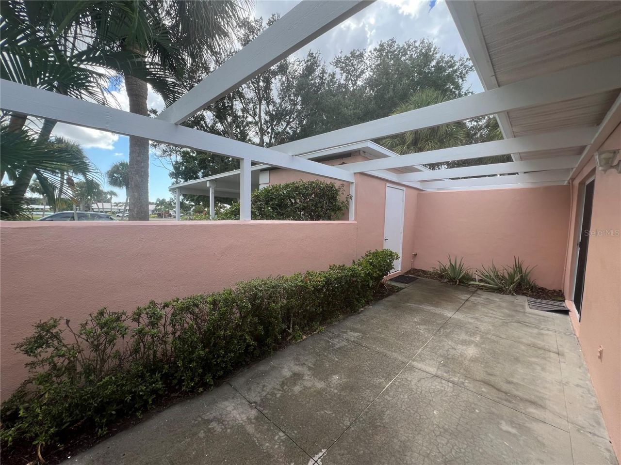 338 Cerromar Way N, Unit 4, Venice, FL 34293 Photo