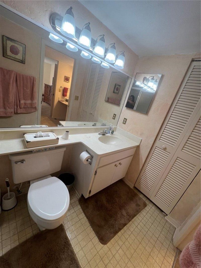 338 Cerromar Way N, Unit 4, Venice, FL 34293 Photo