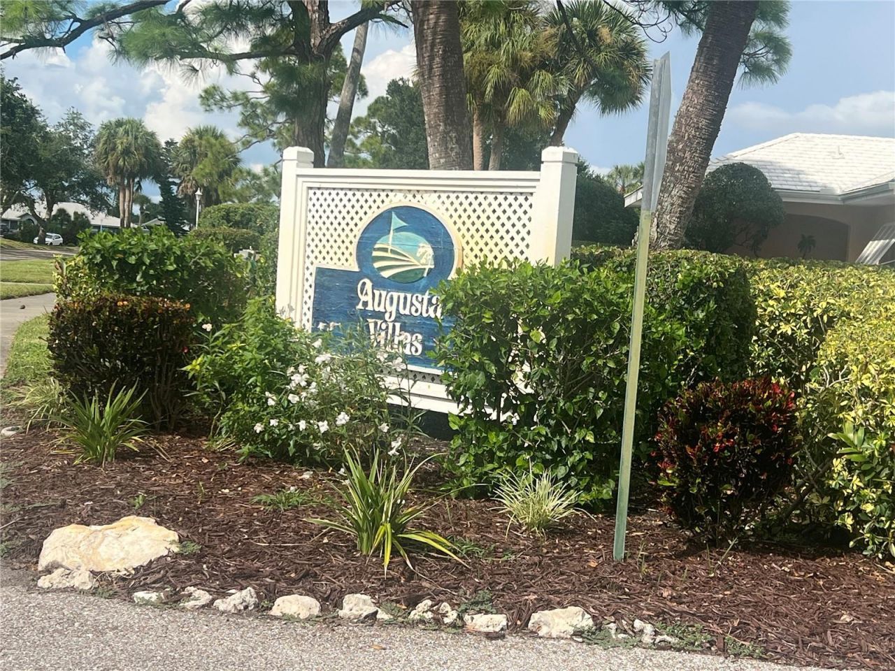 338 Cerromar Way N, Unit 4, Venice, FL 34293 Photo