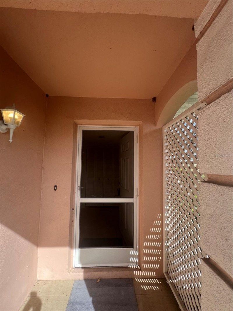 338 Cerromar Way N, Unit 4, Venice, FL 34293 Photo