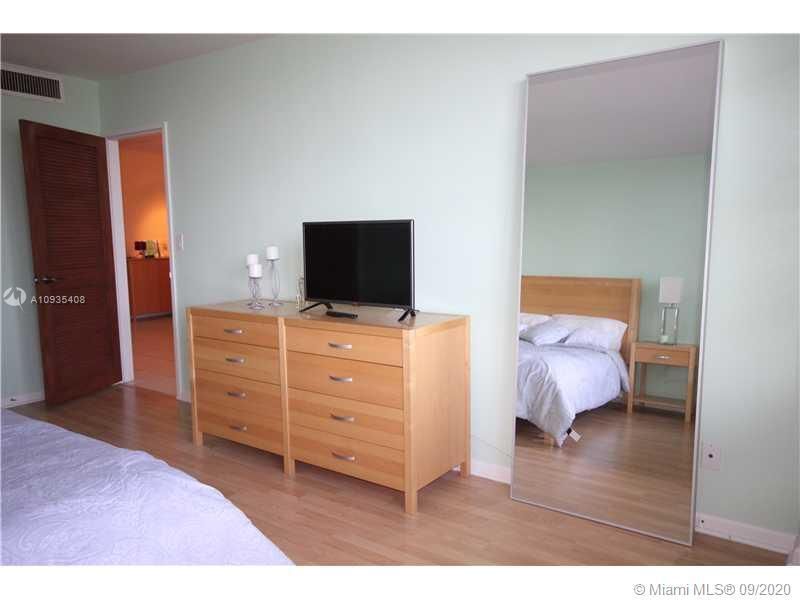 5161 Collins Av, Unit 508, Miami Beach, FL 33140 Photo