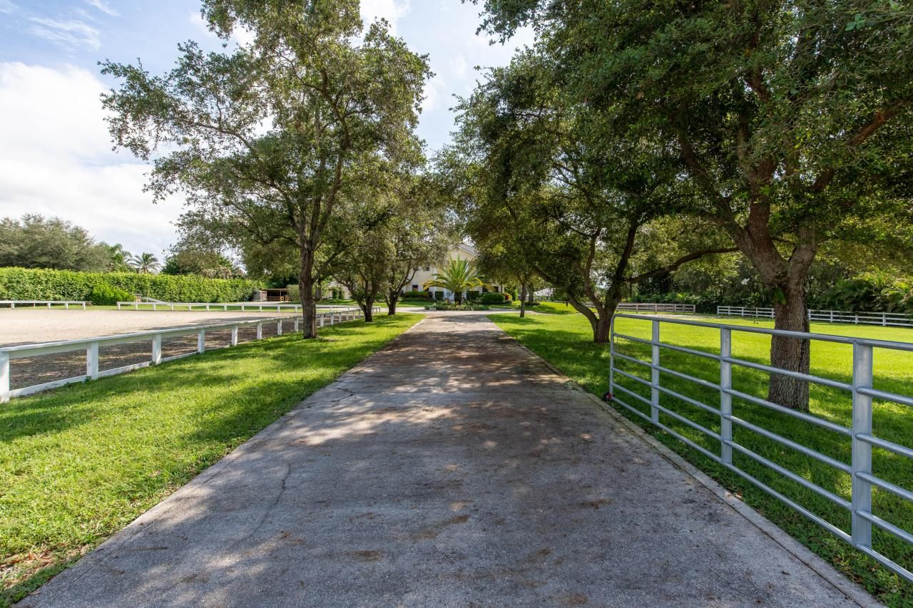 14593 Draft Horse Lane, Wellington, FL 33414 Photo