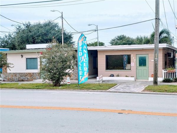215 N SCENIC HIGHWAY, FROSTPROOF, FL 33843