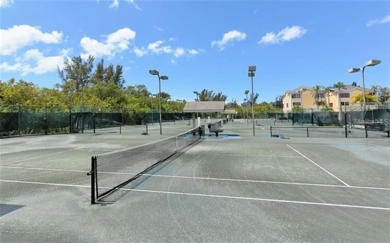 655 Cedars Court, Unit 655, Longboat Key, FL 34228 Photo