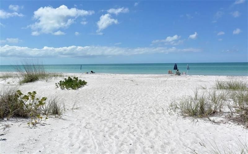 655 Cedars Court, Unit 655, Longboat Key, FL 34228 Photo