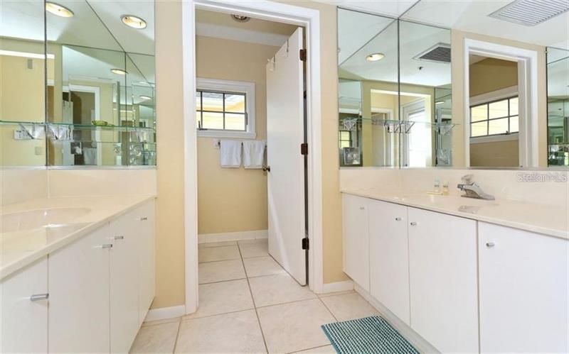 655 Cedars Court, Unit 655, Longboat Key, FL 34228 Photo
