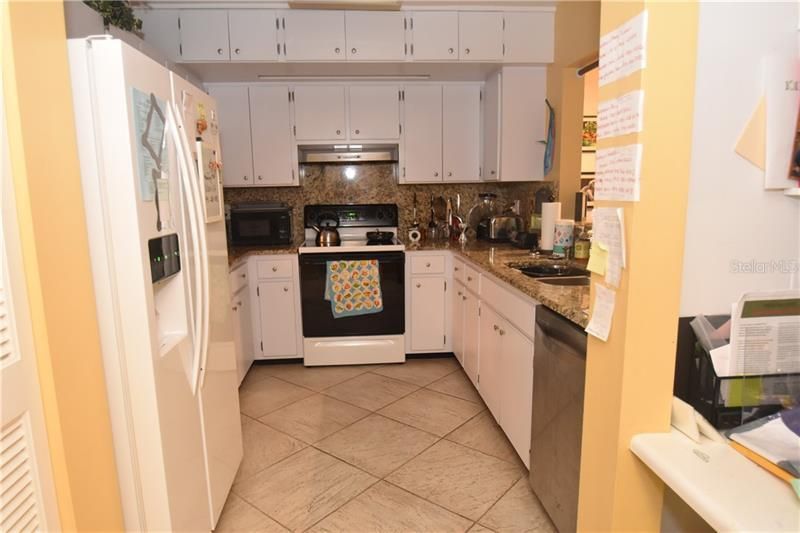 1625 Treehouse Circle, Unit TR111, Sarasota, FL 34231 Photo