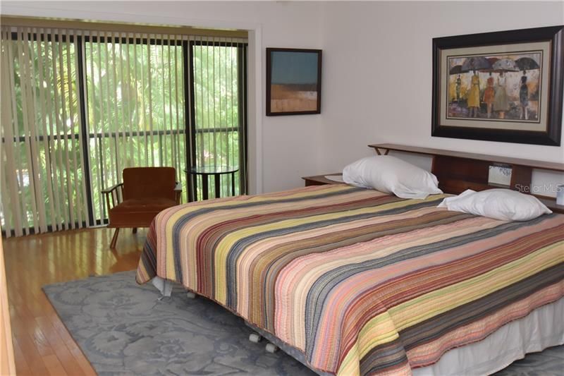 1625 Treehouse Circle, Unit TR111, Sarasota, FL 34231 Photo