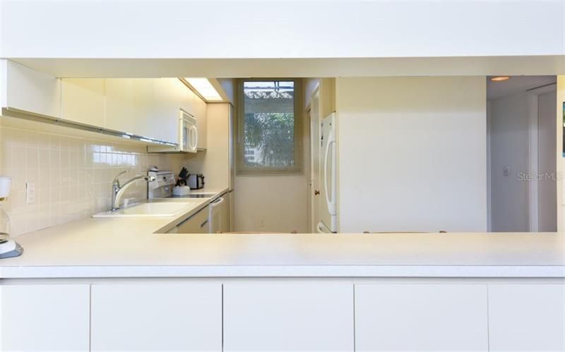 1125 Gulf Of Mexico Drive, Unit 403, Longboat Key, FL 34228 Photo