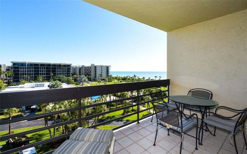 1125 Gulf Of Mexico Drive, Unit 403, Longboat Key, FL 34228 Photo
