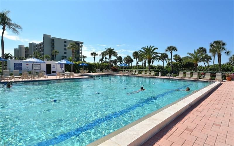 1125 Gulf Of Mexico Drive, Unit 403, Longboat Key, FL 34228 Photo