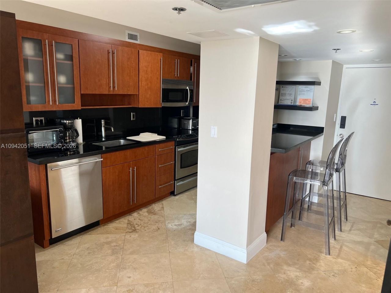 100 Lincoln Rd, Unit 716, Miami Beach, FL 33139 Photo