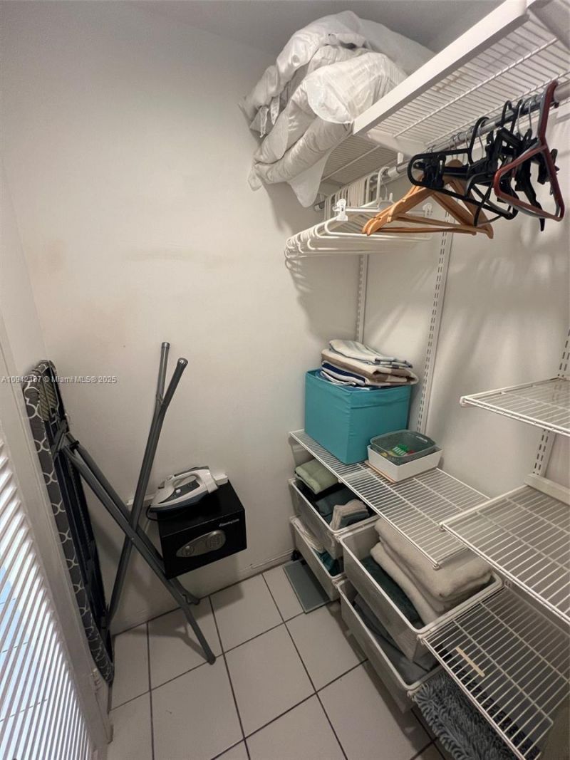 100 Lincoln Rd, Unit 1637, Miami Beach, FL 33139 Photo