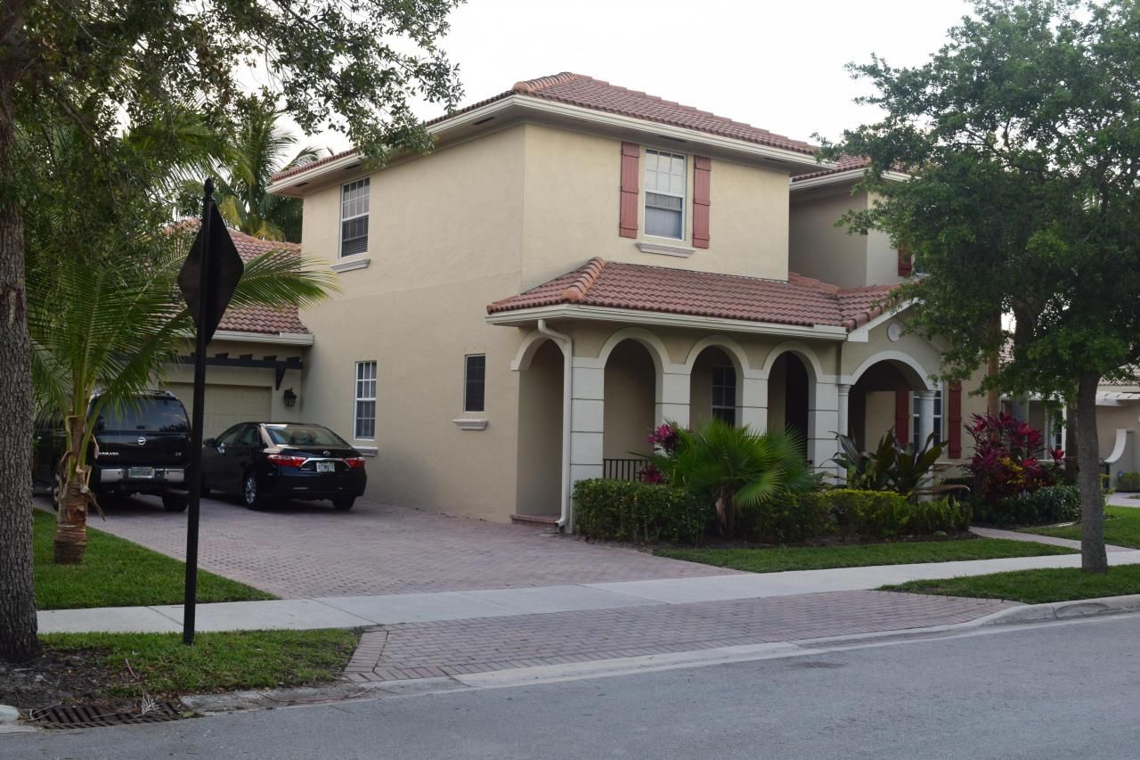 132 Via Isabela, Jupiter, FL 33458 Photo