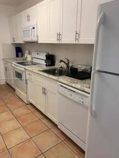 100 Lincoln Rd, Unit 1219, Miami Beach, FL 33139 Photo