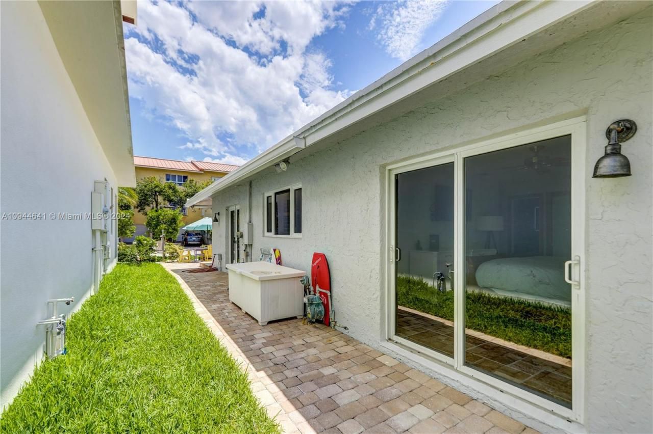 309 Oak St, Hollywood, FL 33019 Photo