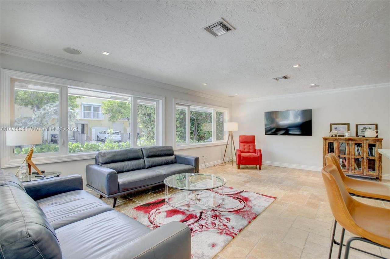 309 Oak St, Hollywood, FL 33019 Photo