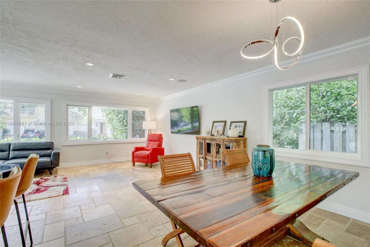 309 Oak St, Hollywood, FL 33019 Photo