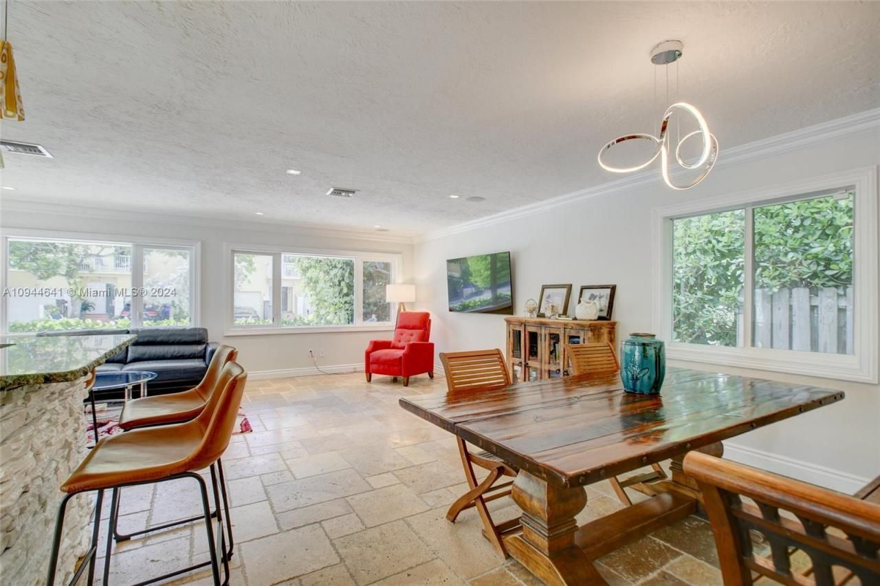 309 Oak St, Hollywood, FL 33019 Photo