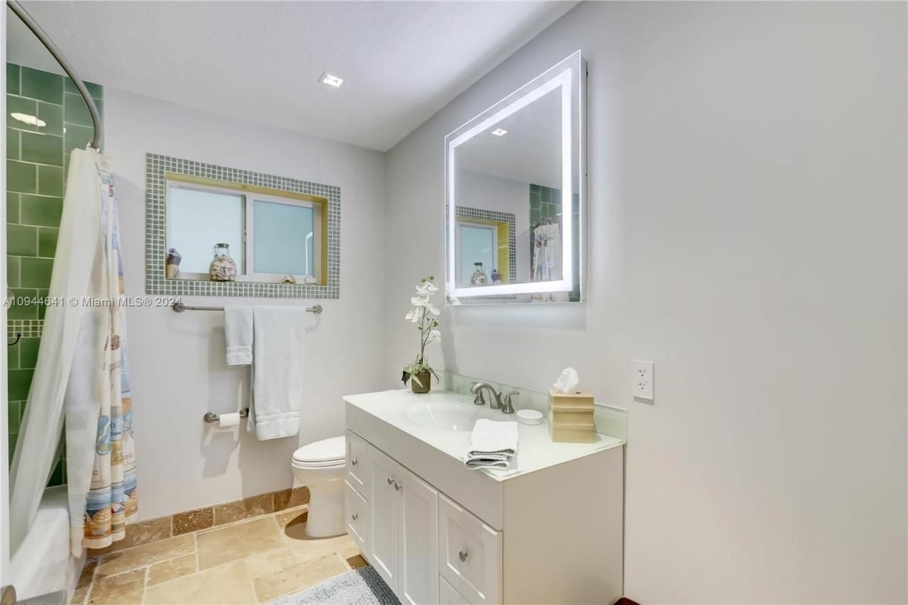 309 Oak St, Hollywood, FL 33019 Photo