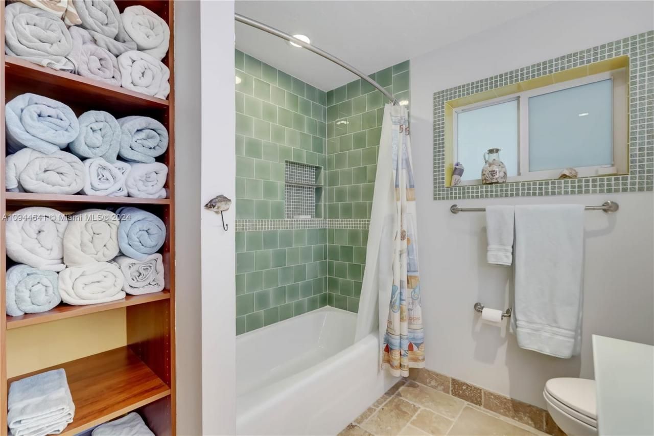 309 Oak St, Hollywood, FL 33019 Photo