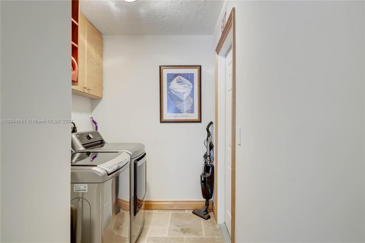 309 Oak St, Hollywood, FL 33019 Photo
