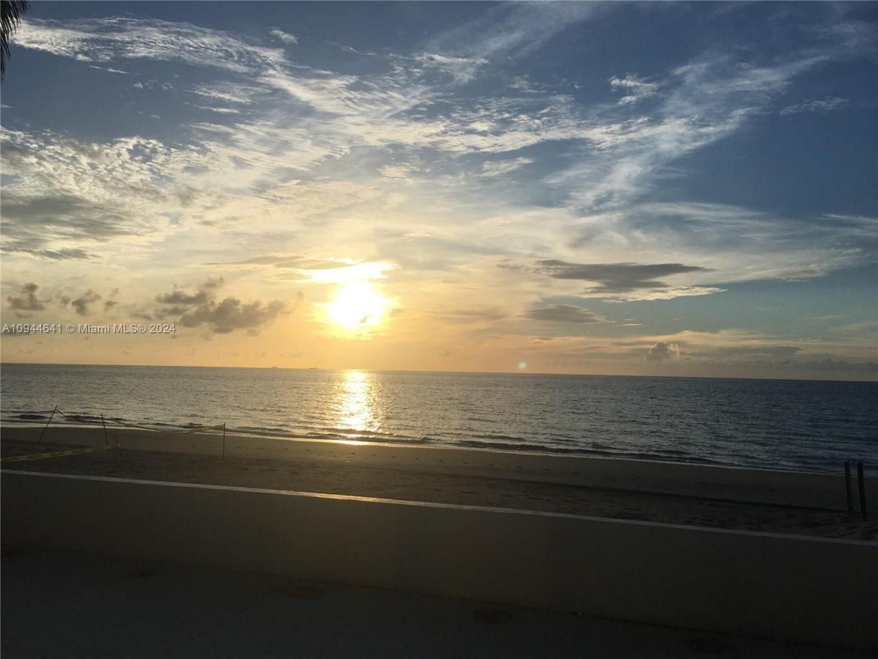 309 Oak St, Hollywood, FL 33019 Photo