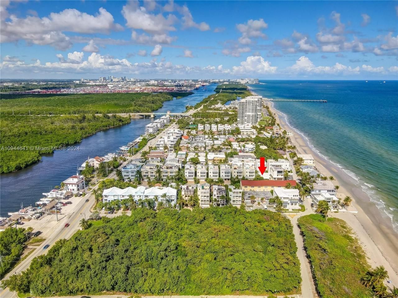 309 Oak St, Hollywood, FL 33019 Photo