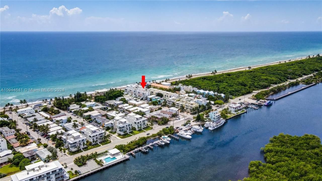 309 Oak St, Hollywood, FL 33019 Photo