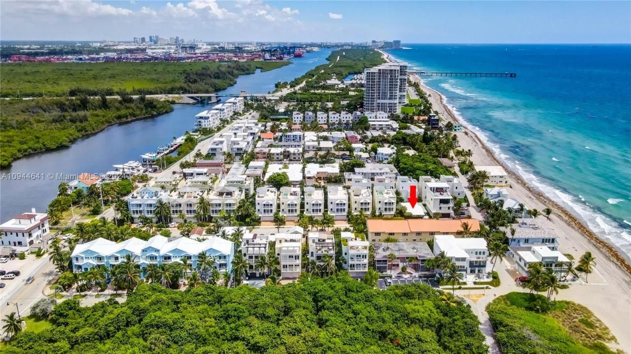 309 Oak St, Hollywood, FL 33019 Photo