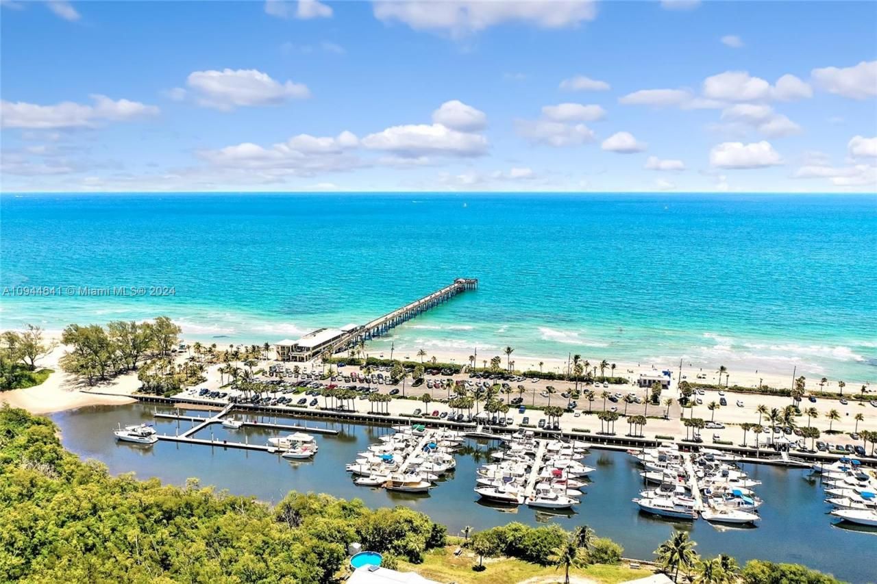 309 Oak St, Hollywood, FL 33019 Photo